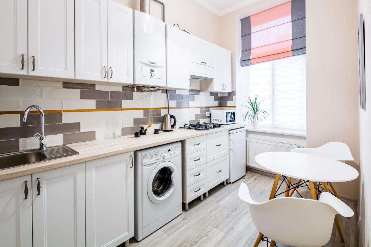 Old Town Cosy Apartment Lviv Ngoại thất bức ảnh